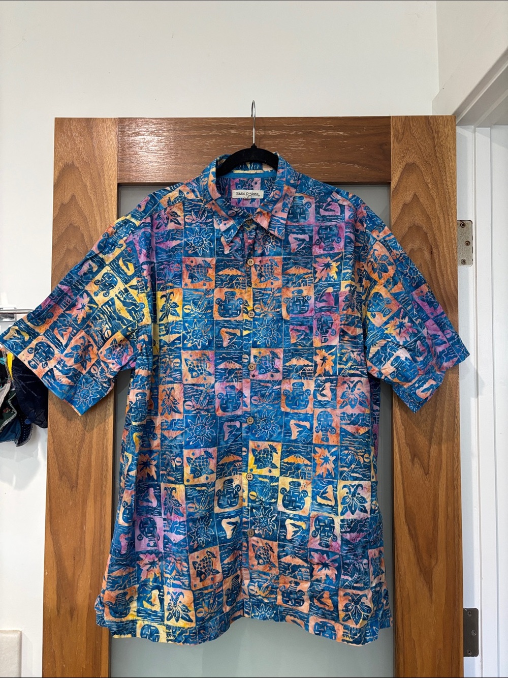 Men's Blue Multi Tropical Print Short-Sleeve Button-Down Shirt